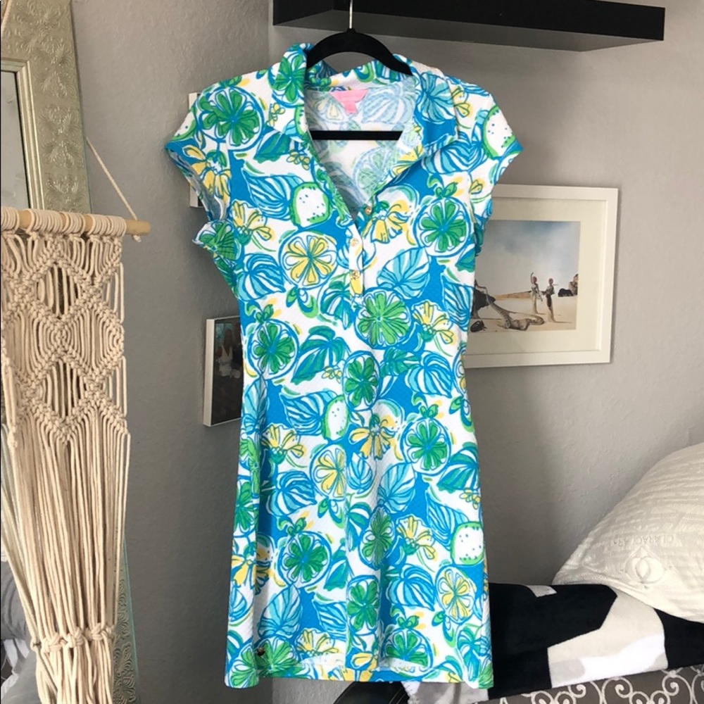 Like new Lilly Pulitzer Shell Dress Medium